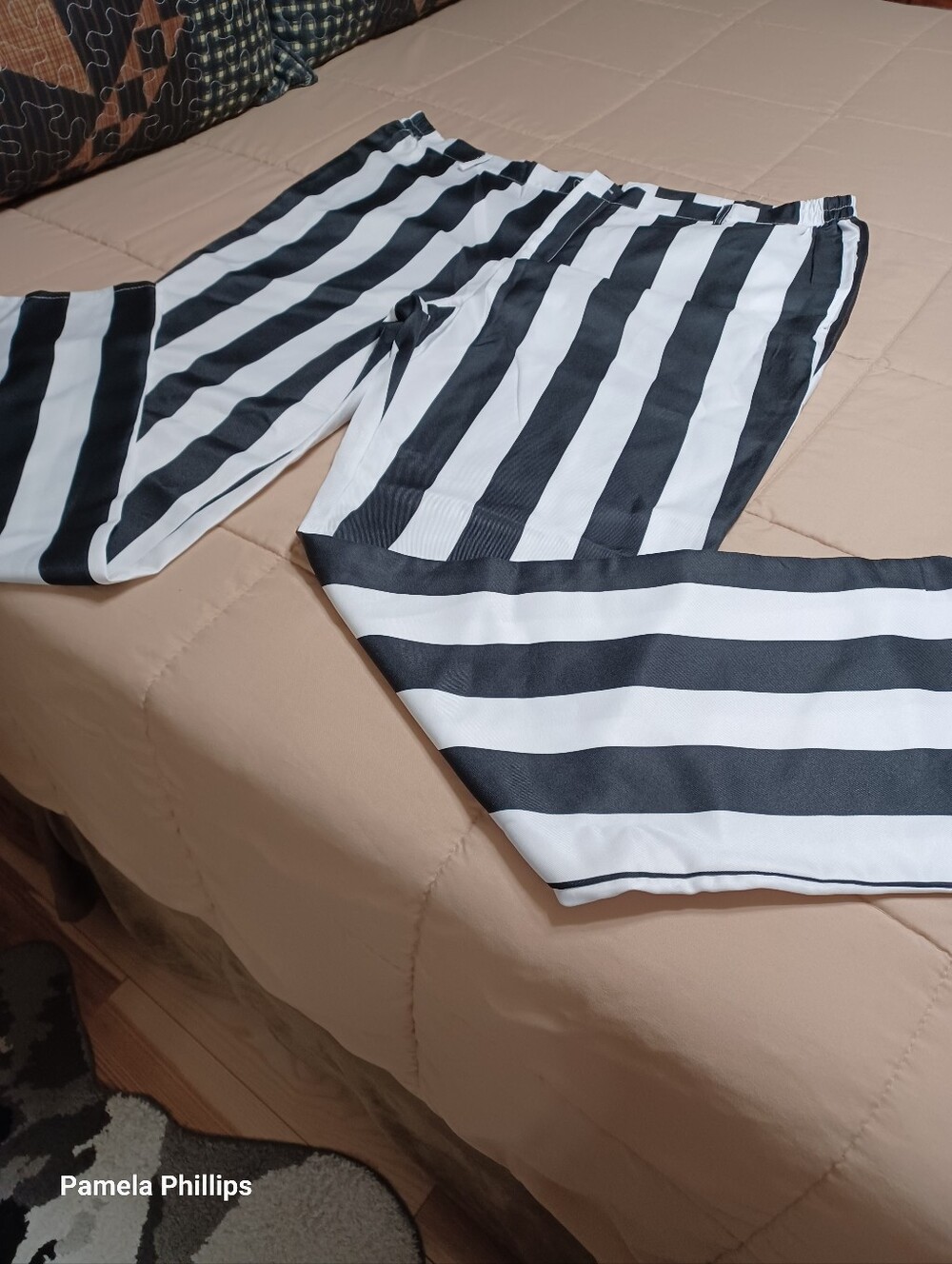 Beetlejuice Costume NWT Complete Costume - Picture 8 of 9